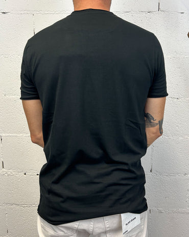 T-Shirt OVER-D Taschino Taglio Vivo Nero