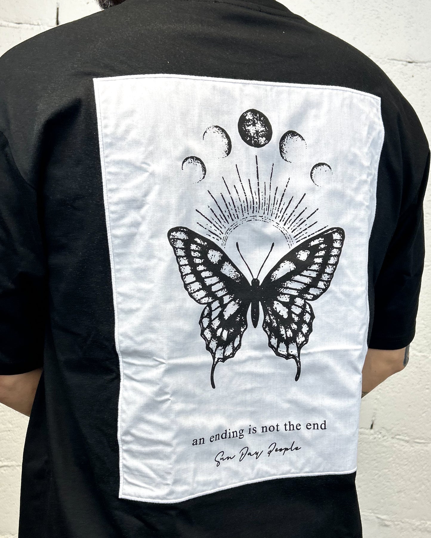 T-shirt Cropped DROPIN Sunday People