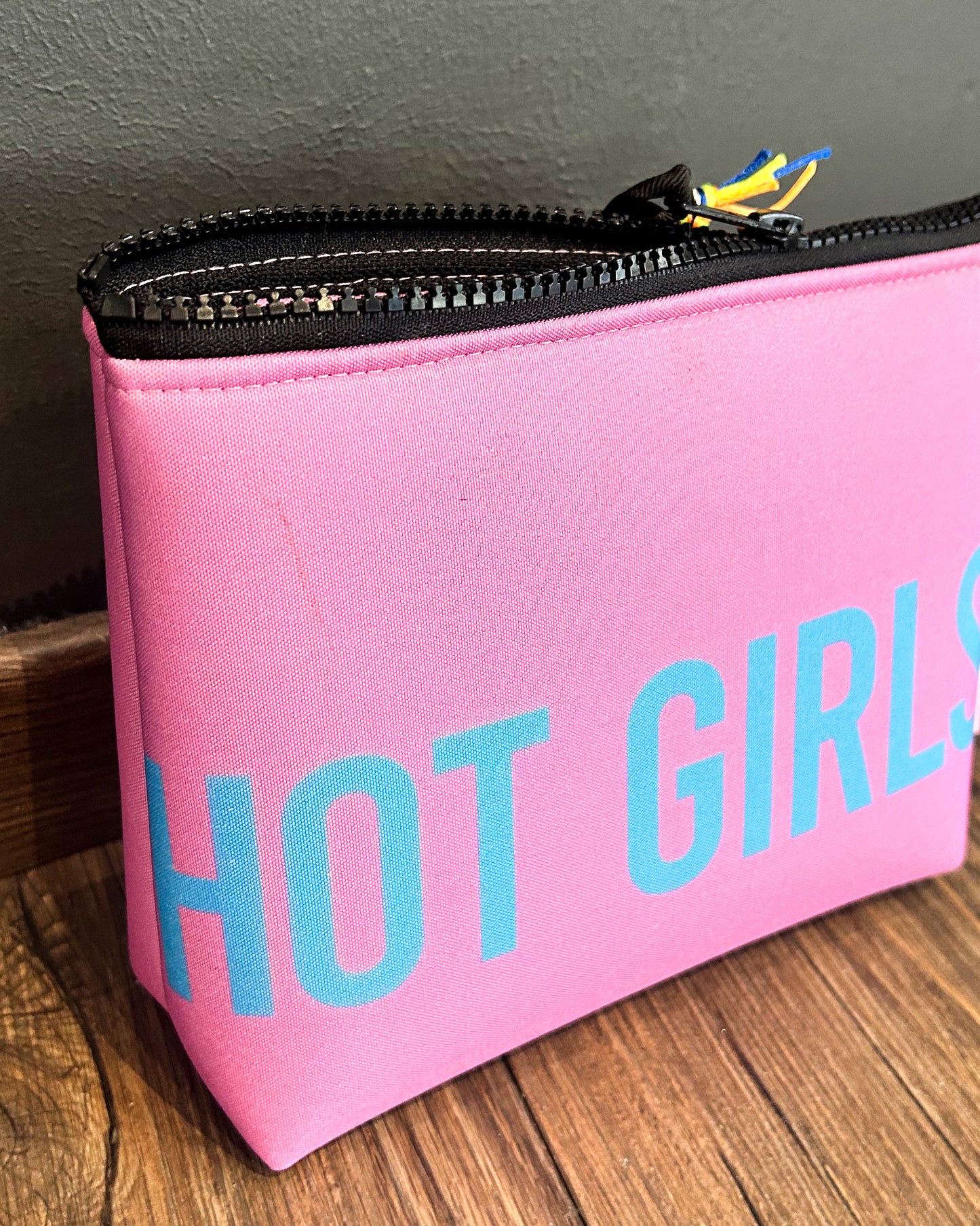 Pochette SUPERCULTURE “Hot Girls”