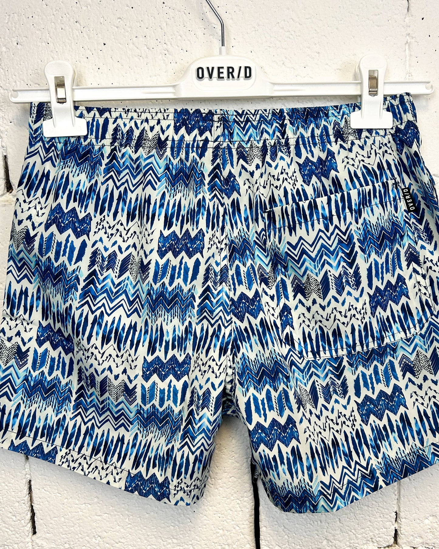 Boxer Mare OVER-D Waves